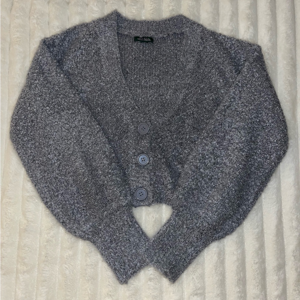 Bubble sleeve cropped button sweater